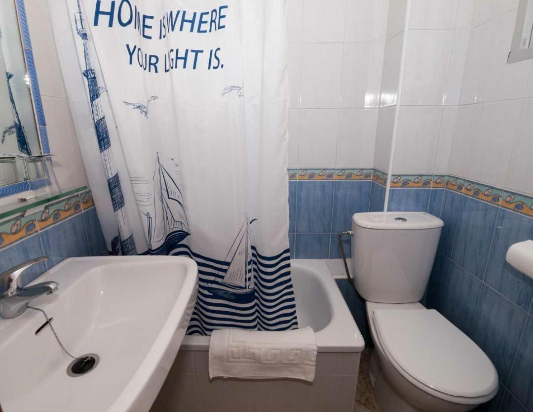 Hostal Sonrisa Del Mar Conil De La Frontera Εξωτερικό φωτογραφία