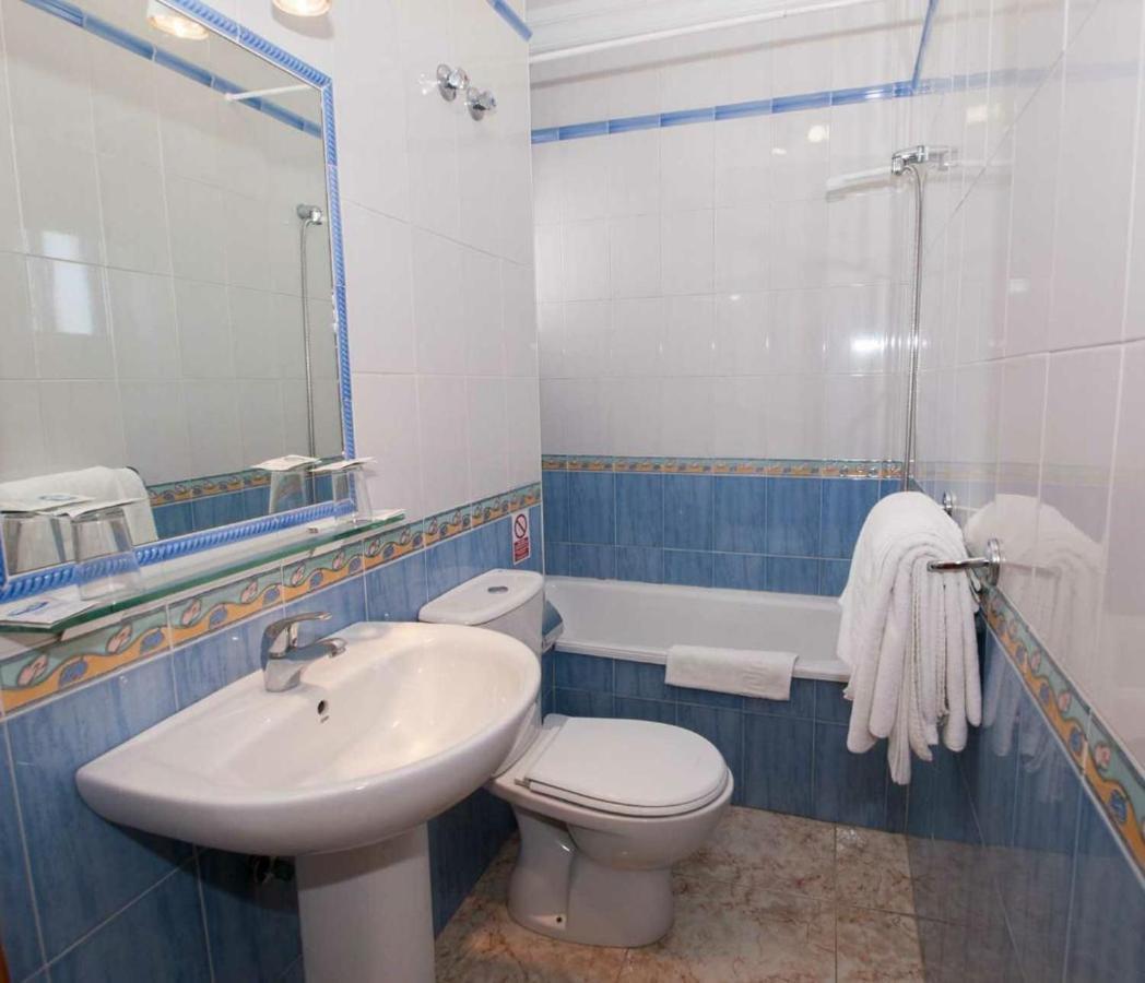 Hostal Sonrisa Del Mar Conil De La Frontera Εξωτερικό φωτογραφία