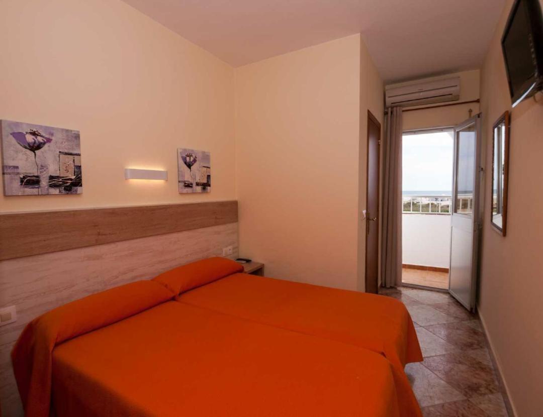 Hostal Sonrisa Del Mar Conil De La Frontera Εξωτερικό φωτογραφία