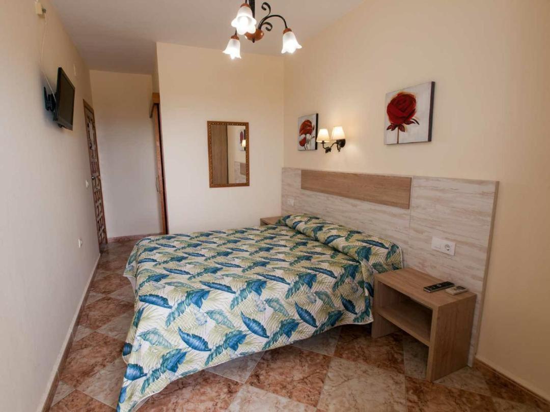 Hostal Sonrisa Del Mar Conil De La Frontera Εξωτερικό φωτογραφία