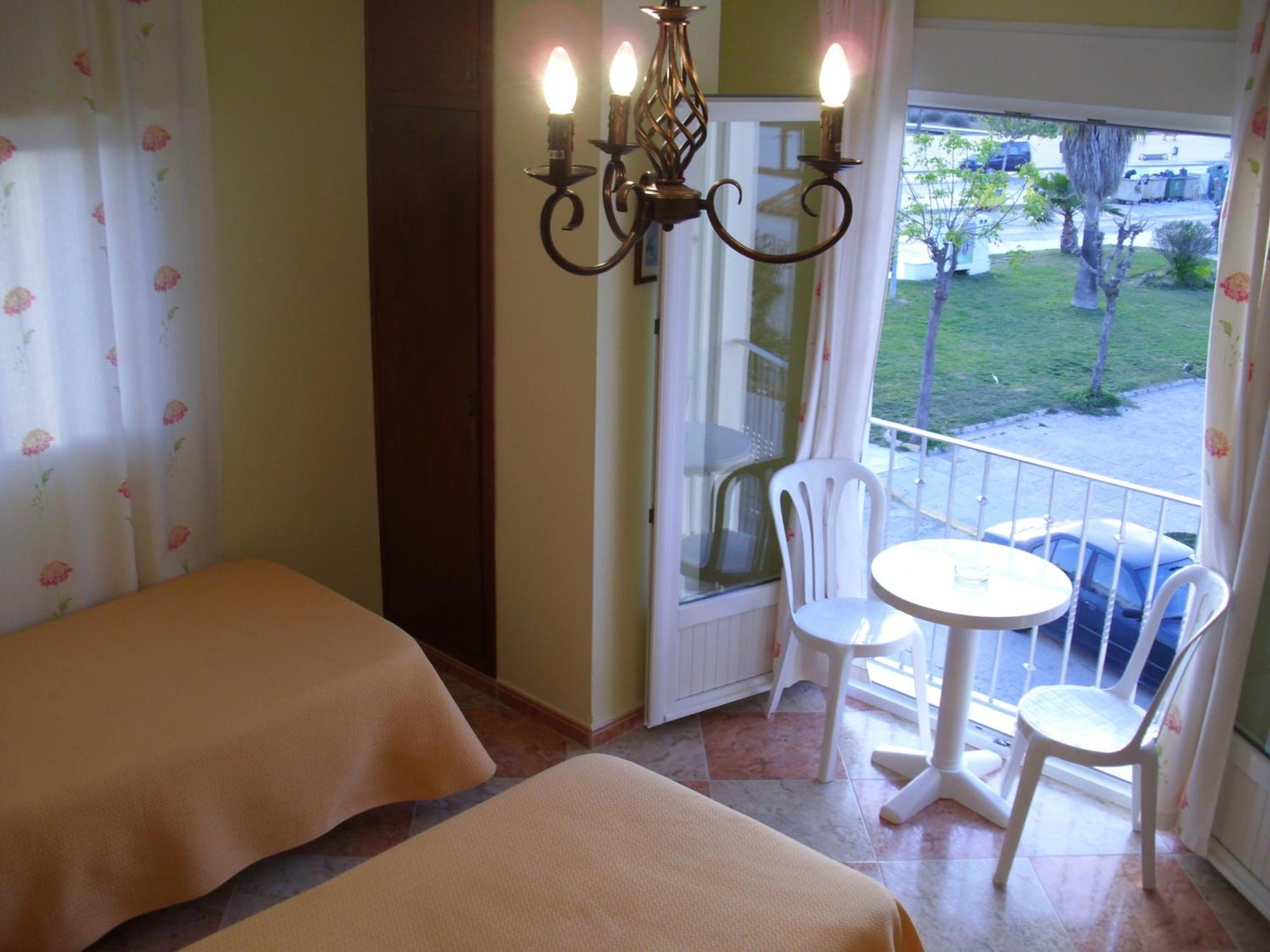 Hostal Sonrisa Del Mar Conil De La Frontera Εξωτερικό φωτογραφία